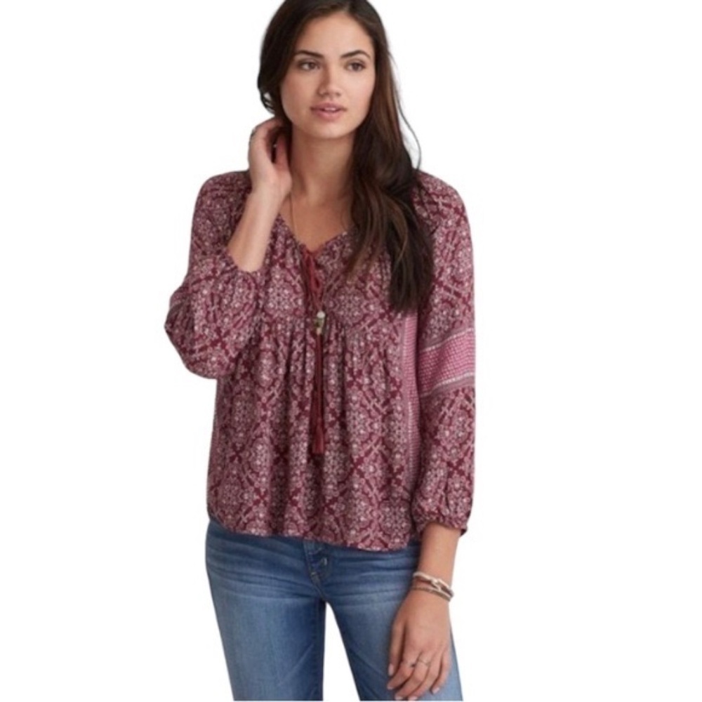 American Eagle Outfitters Burgundy Boho Peasant Top Lace Up Elastic Cuffs Size M